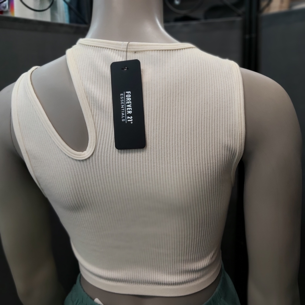 Forever 21 Cropped Ribbed Tank Top - Picture 7 of 9